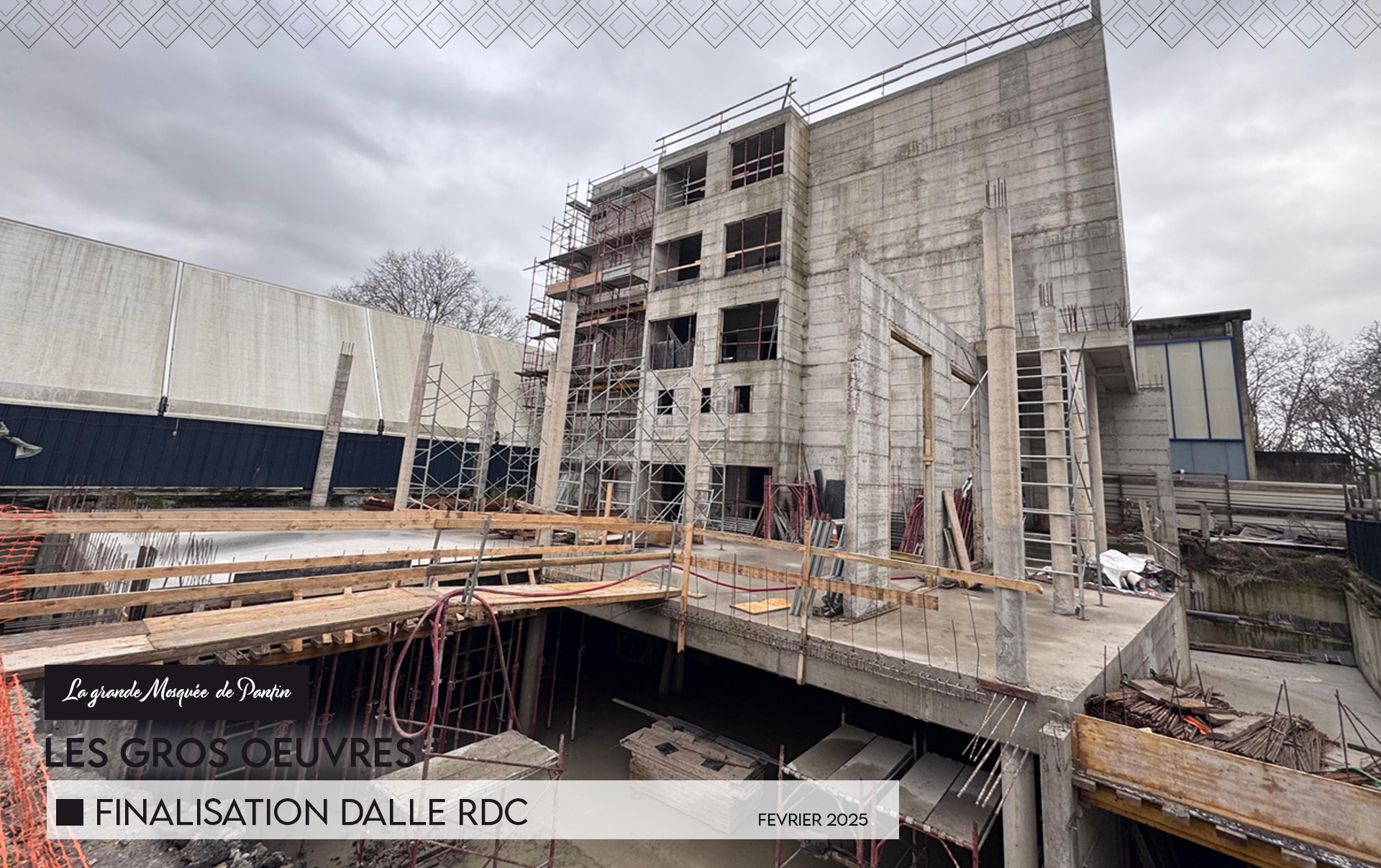 fond site web finalisation de la dalle rdc